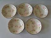 Up for sale are these Homer Laughlin Maple Leaf Set Of Five Fruit Or Dessert Bowls in great condition with no chips or cracks. They measure approx. 5 1/8"W. Please see my other sales for this pattern. Shipping Excludes: Alaska/Hawaii, US Protectora