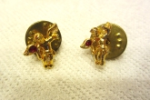 VTG 70'S GOLD TONE GUARDIAN ANGEL PINS WITH RED CRYSTAL AND BACK IS THERE TOO
BOTH FOR $15 PLUS SHIPPING
$10 EACH PLUS SHIPPING
.5'' X .25''