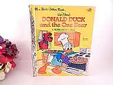 Little Golden Book - Picture Story Book for Children.. Walt Disneys Donald Duck. Featuring beloved Disney characters.Vintage 1978