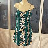 Great vintage Hawaiian floral cotton sundress dress by Royal Creations in green, white and yellow.  It is really fun and cute, perfect for festivals like Coachella and EDC. It is tagged XL by vintage standards but is smaller by today's; probably a size 8/