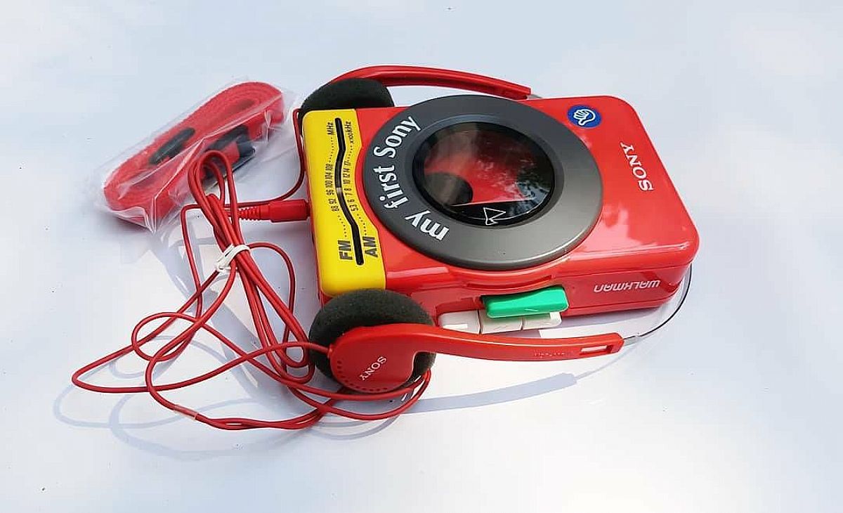 My First Sony was a series of children's electronics products produced by Sony from the mid-1980s to the 1990s.The concept: to create child-friendly electronic devices, featuring bright colors (red, blue, and yellow), large buttons, and simple operation.