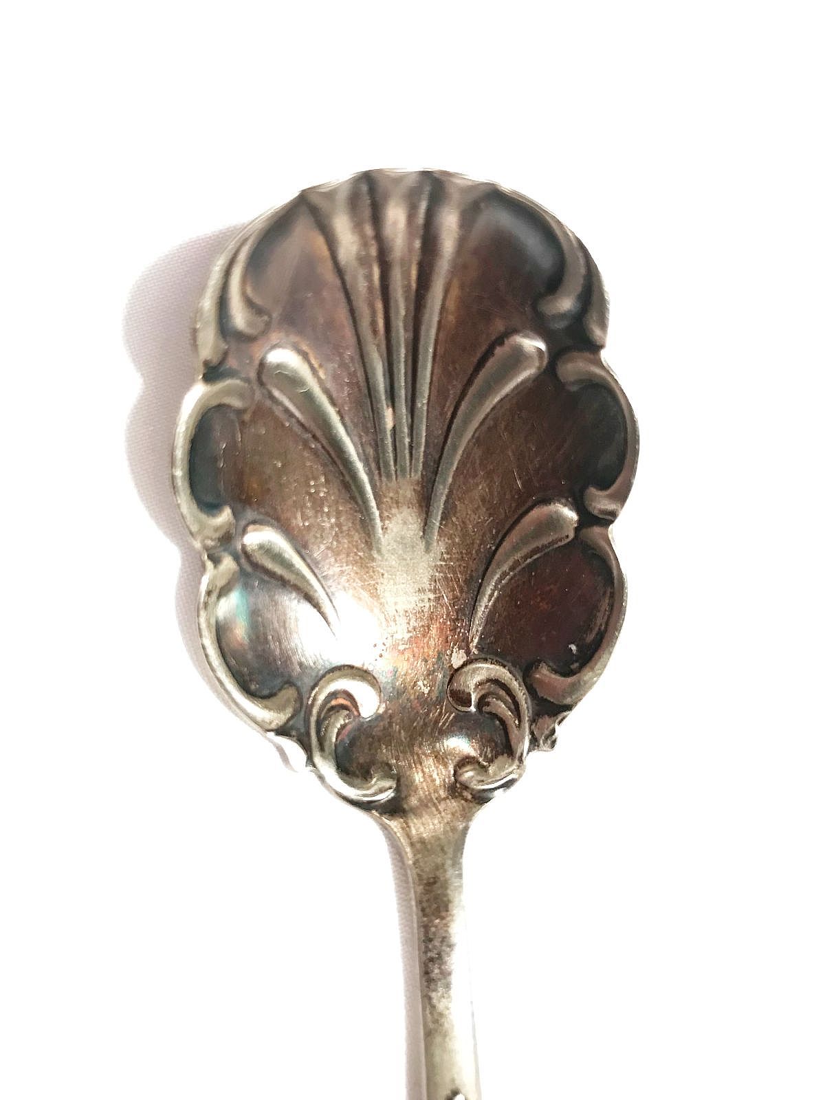 very ornate - no monograms