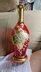 Hand blown venetian crystal, with hand decorated with 18k gold.