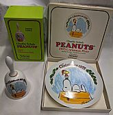 1975 Schmid snoopy Christmas bell and plate.