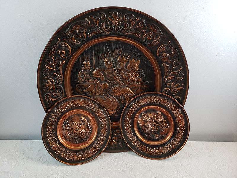 Vintage Set of 3 Large Decorative Wall Plate England Hammered Copper