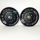 Vintage Pair Tole Plates Toleware Platters Italian Trays Handpainted Metal Round Wall Hanging Disk Art In good condition with minor wear and scratchesMeasures 14.25" x 14.25"Hard to Find Platters would add a great accent to a wall that needs