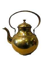 Vintage Brass Tea KettleIn good condition, minor wearno leaks or holesMeasures 11 x 10"Thank You