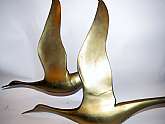 Vintage Large Brass Birds in FlightMeasures 18"H x 23"WIn good condition with heavy tarnish and minor wearThank You