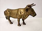 Vintage Brass Cow Animal Sculpture Statue Antique Gold Metal Art Primitive Bull Nice piece of decor for a cabin, or farmhouse design.* Heavy Tarnish* A primitive style* Measures 7"W x 4"H x 1 3/4"DThank You