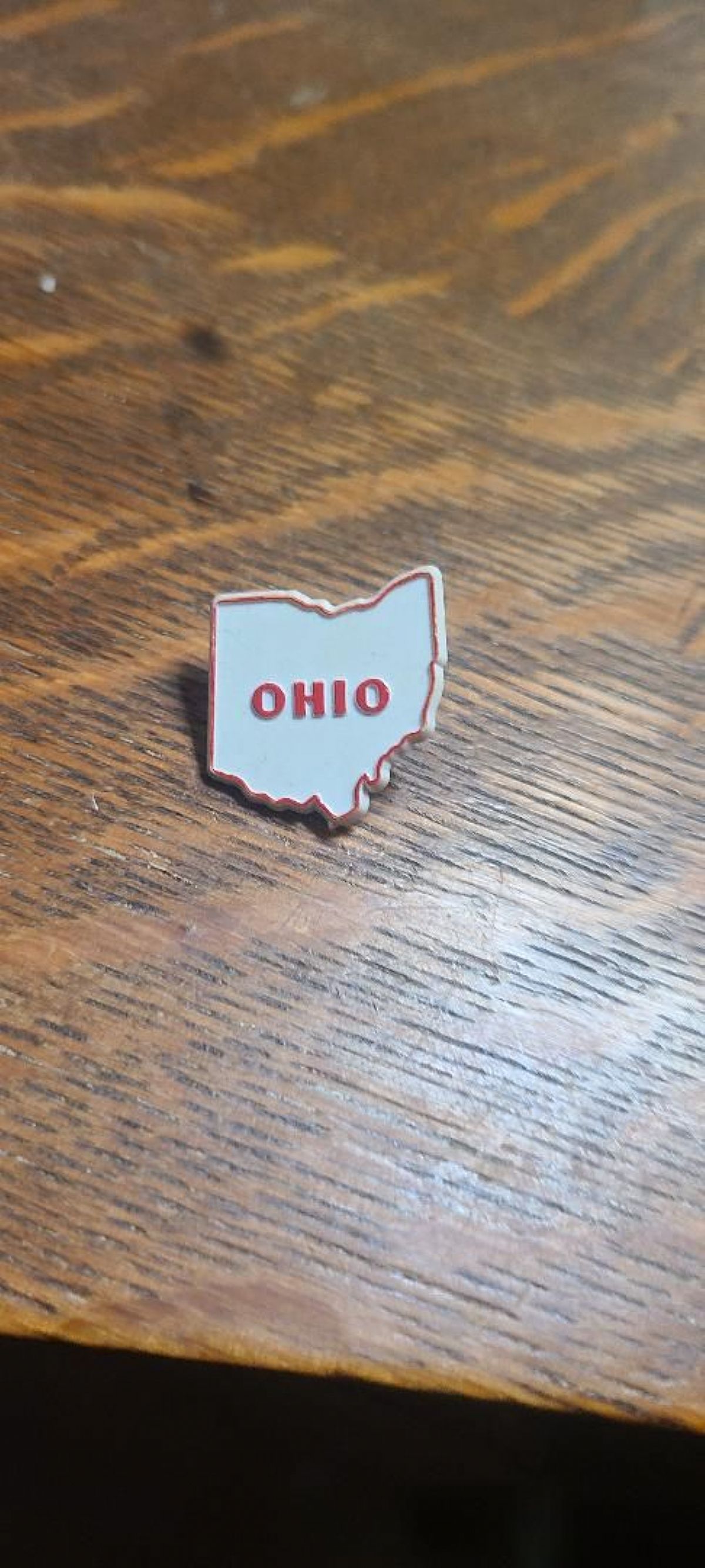 Ohio State Map Vintage Lapel Pin - Midwest Buckeye State Travel Souvenir Badge 