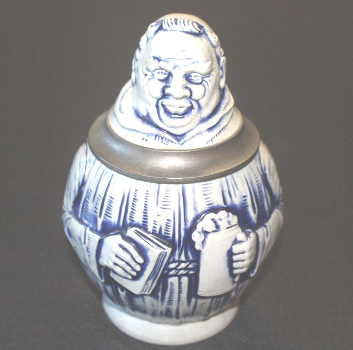 Up for sale is this GERZ Original Stein in excellent condition with no chips or cracks. Measures approx. 7"T.Shipping Excludes: Alaska/Hawaii, US Protectorates, APO/FPO, PO BoxShipping Provided to the United States Only.