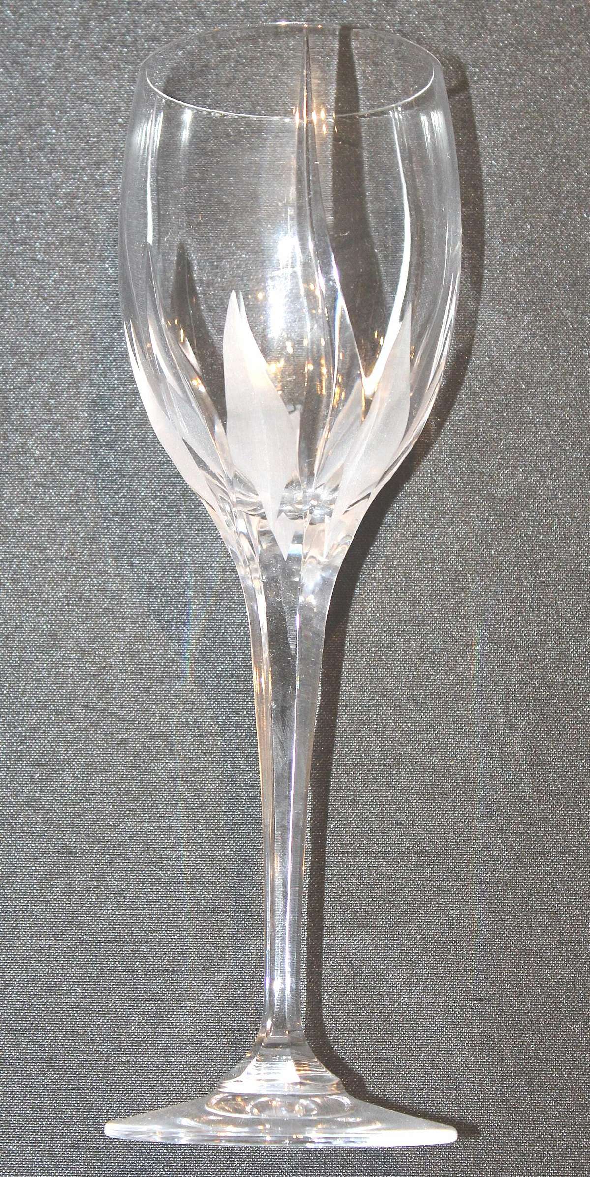 Up for sale is this Mikasa Flame D'Amore Imperial Goblet in excellent condition with no chips or cracks. It measures approx. 9 3/4"T by 2 3/4"W. Shipping Excludes: Alaska/Hawaii, US Protectorates, APO/FPO, PO BOX Shipping Provided to the Unite