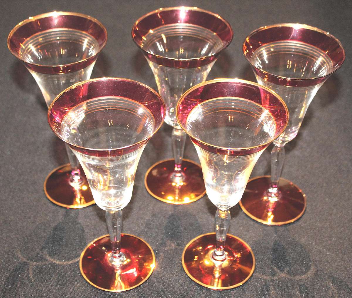 Up for sale are these West Virginia Glass Specialty WVG31 Set Of Five Water Goblets in Very Good condition with no chips or cracks. They measure approx. 7 1/4" Tall by 3 3/4"W.   Shipping Excludes: Alaska/Hawaii, US Protectorates, APO/FPO, PO B