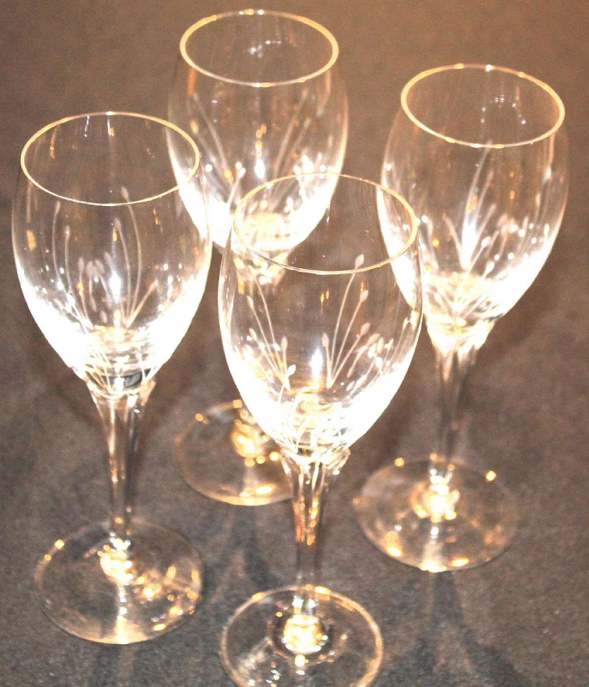 Up for sale are these Gorham Crystal Jolie Set Of Four Wine Glasses in excellent condition with no chips or cracks. They measure approx. 7 1/2"T by 2 1/4"W. Shipping Excludes: Alaska/Hawaii, US Protectorates, APO/FPO, PO BoxShipping Provided t