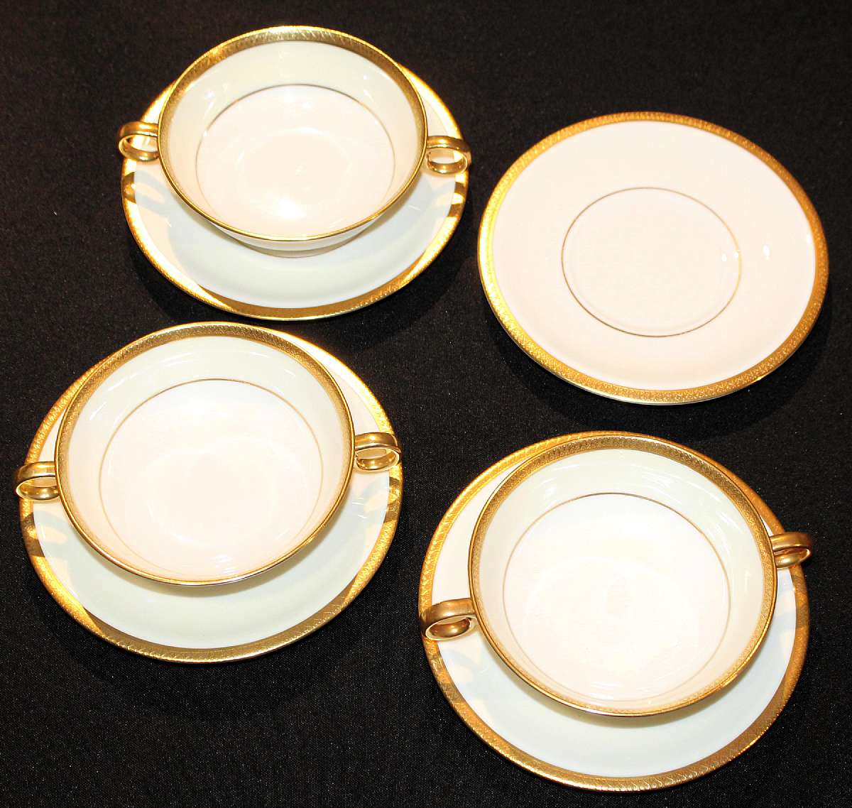 Up for sale are these Theodore Haviland Milford Set Of Three Cream Soup Bowls /Four Cream Soup Saucers in great condition with no chips. Circa 1951. Please see my other sales for more of this pattern.Shipping Excludes: Alaska/Hawaii, US Protectorates, AP