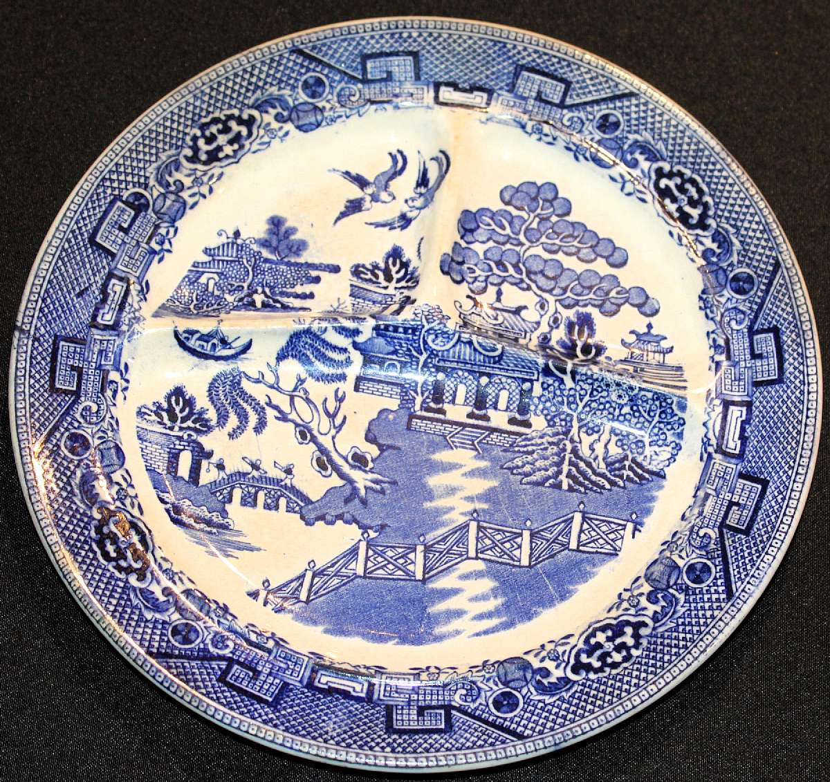 Up for sale is this Rare Vintage Barker Brothers Longton England Blue Willow Grill Plate. There are no chips or cracks. Some Discoloration. Measures approx. 10 5/8"W.Shipping Excludes: Alaska/Hawaii, US Protectorates, APO/FPO, PO Box Shipping Provi