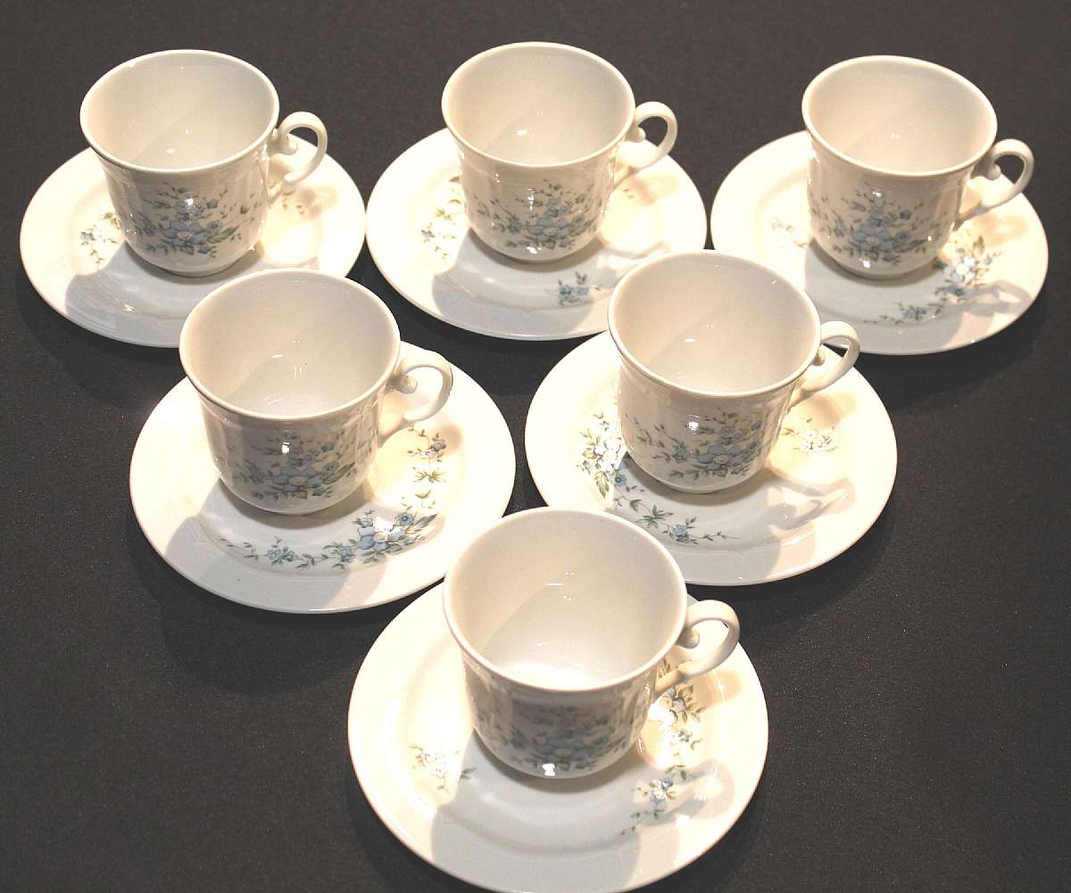 Up for sale is this Johann Seltmann Vintage Blue Floral Set Of Six Cup & Saucer Sets in excellent condition with no chips or cracks. The Cups measure approx. 3"T & the saucers are 5 3/4"W. Please see my other sales for more of this beaut