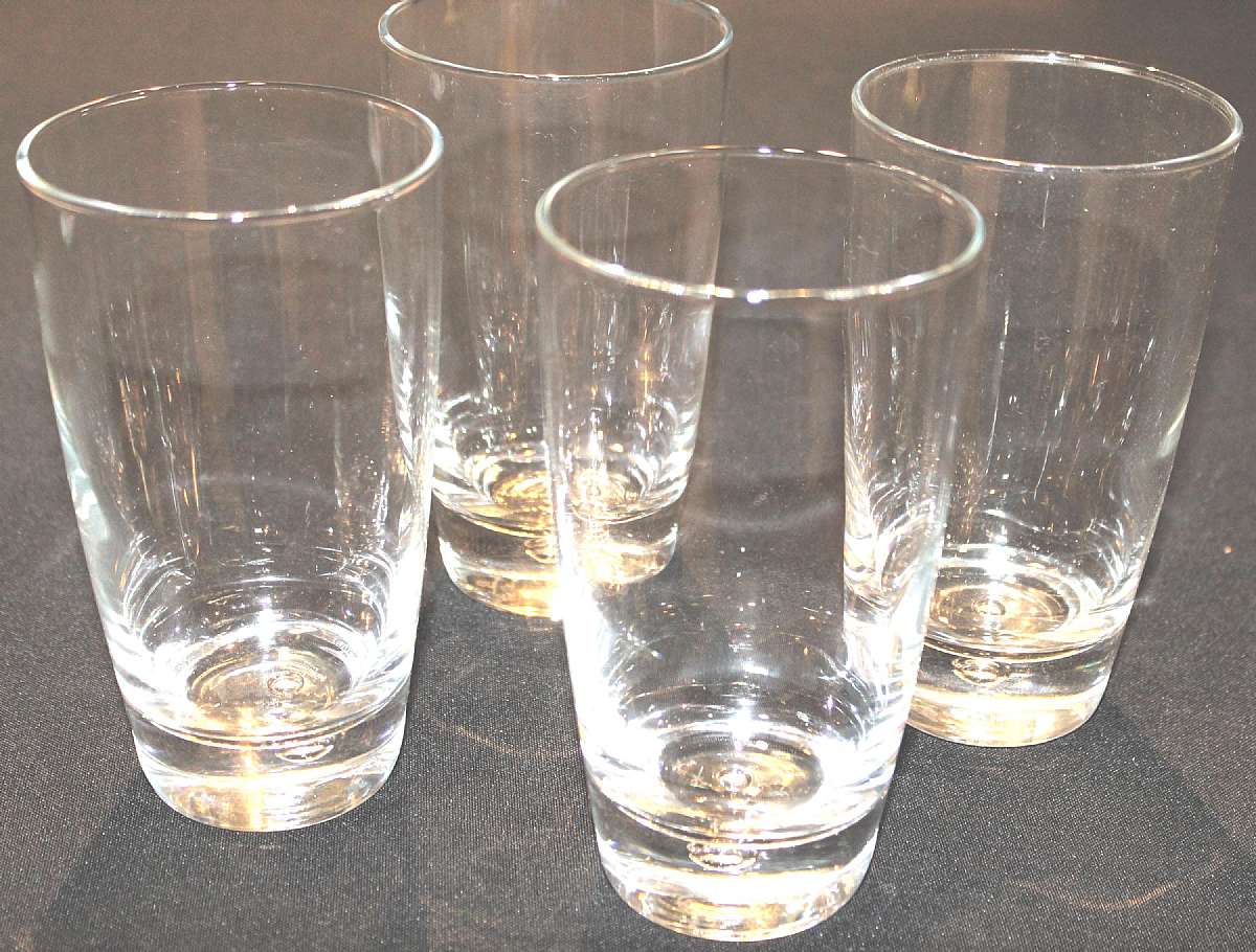 Up for sale are these Bormioli Rocco Aria Set Of Four Highball Cooler Tumblers In excellent condition with no chips or cracks. The glasses measure approx. 5 3/4"T by 3 1/4"W and hold about 15 ounces. Shipping Excludes: Alaska/Hawaii, US Protect