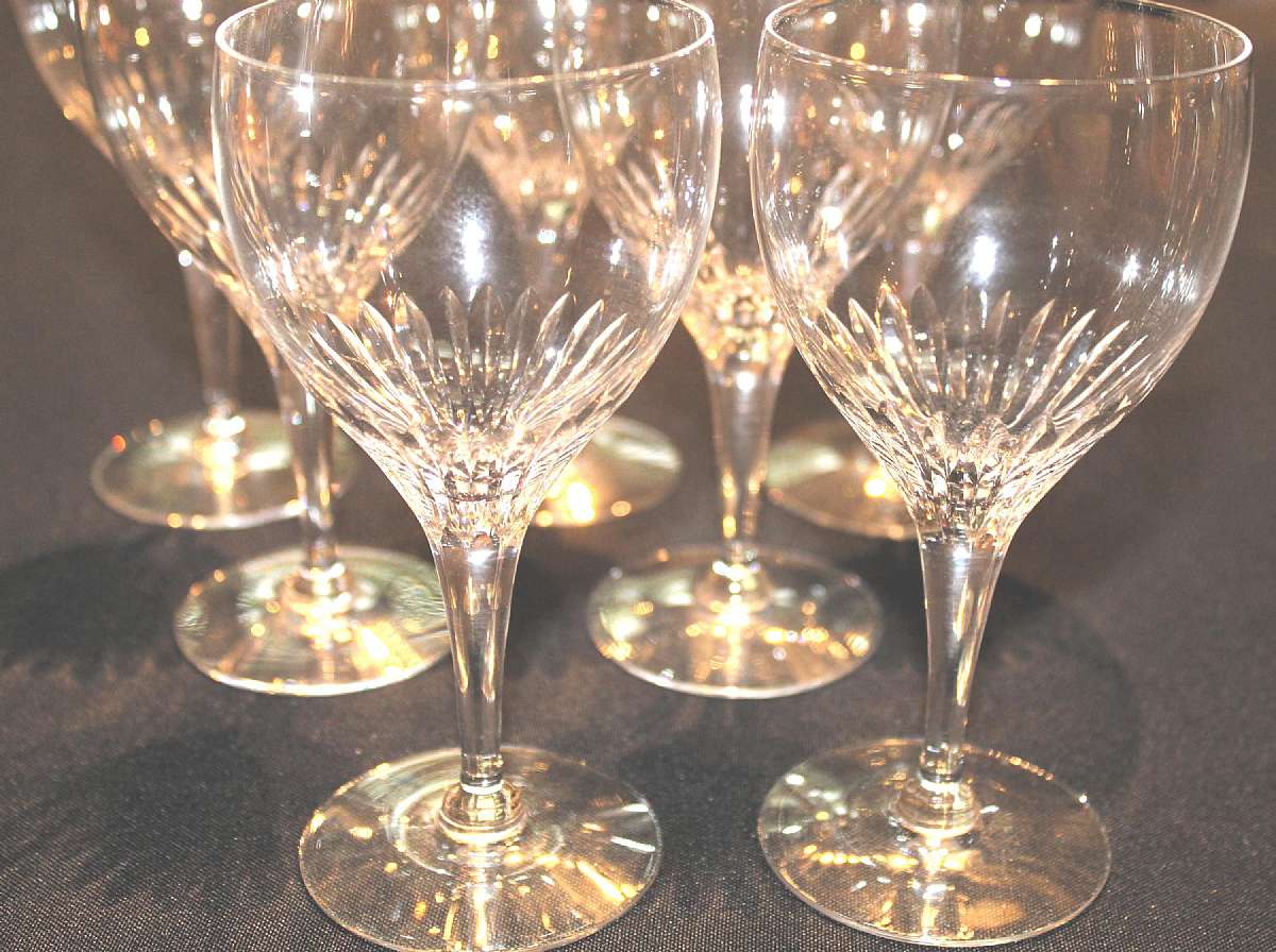 Up for sale are these Beautiful Vintage Tiffin Oaklawn Set Of Seven Wine Glasses. They are in excellent condition with no chips or cracks. They measure approx. 5 5/8"T. Shipping Excludes: Alaska/Hawaii, US Protectorates, APO/FPO, PO BoxShipping Pro