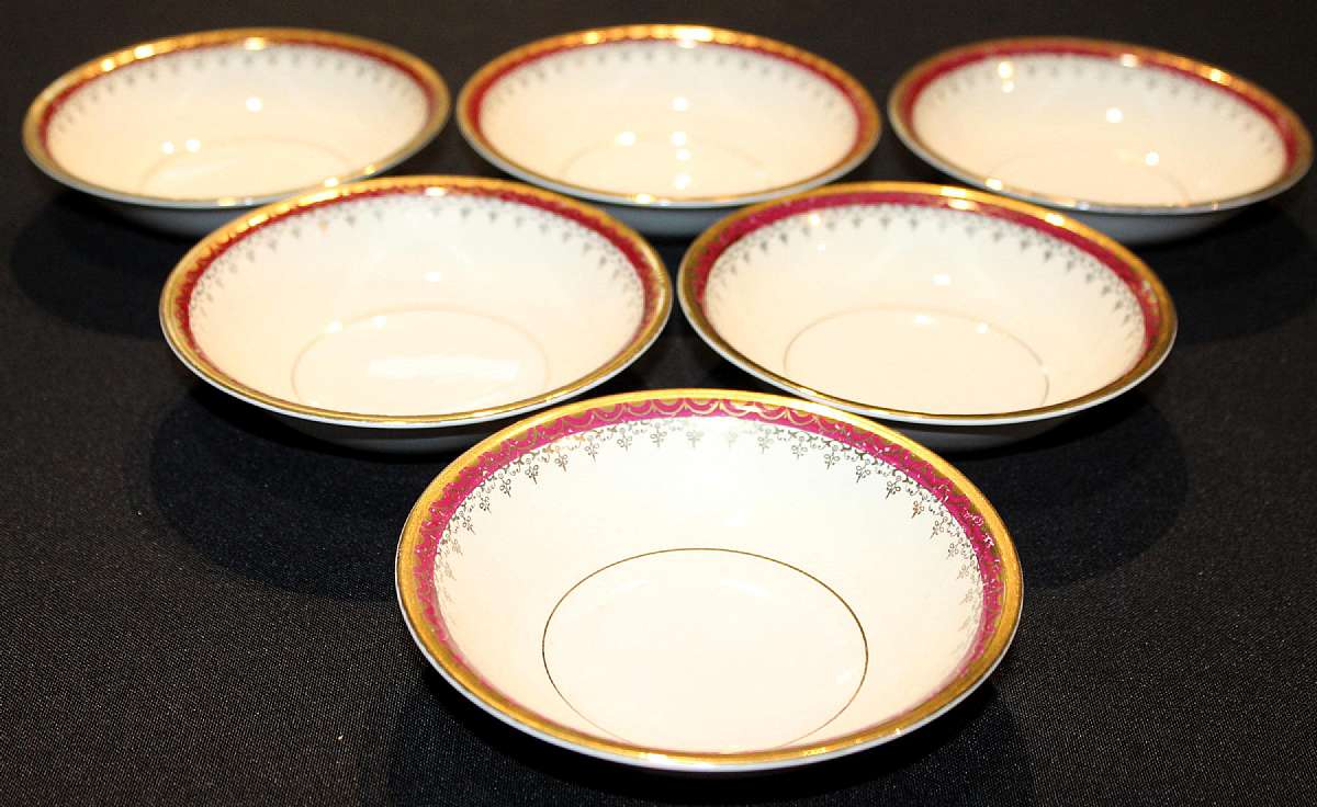 Up for sale are these Homer Laughlin HLC3917 Set Of Six Fruit Or Dessert Bowls in great condition with no chips or cracks. They measure approx. 5 3/8" W.  Shipping Excludes: Alaska/Hawaii, US Protectorates, APO/FPO, PO BoxShipping Provided to the U