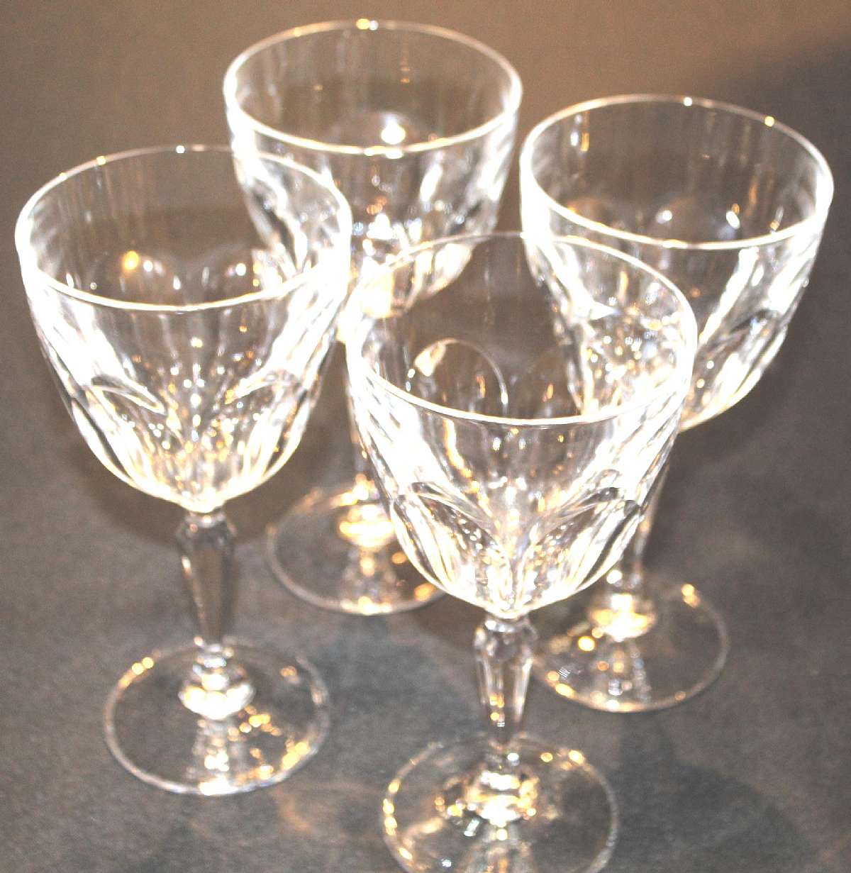 Up for sale are these Cristal D'Arques Washington Set Of Four Water Glasses in excellent condition with no chips or cracks. The glasses measure approx. 7 1/4"T by 3 5/8"W.Shipping Excludes: Alaska/Hawaii, US Protectorates, APO/FPO,  Shipping P
