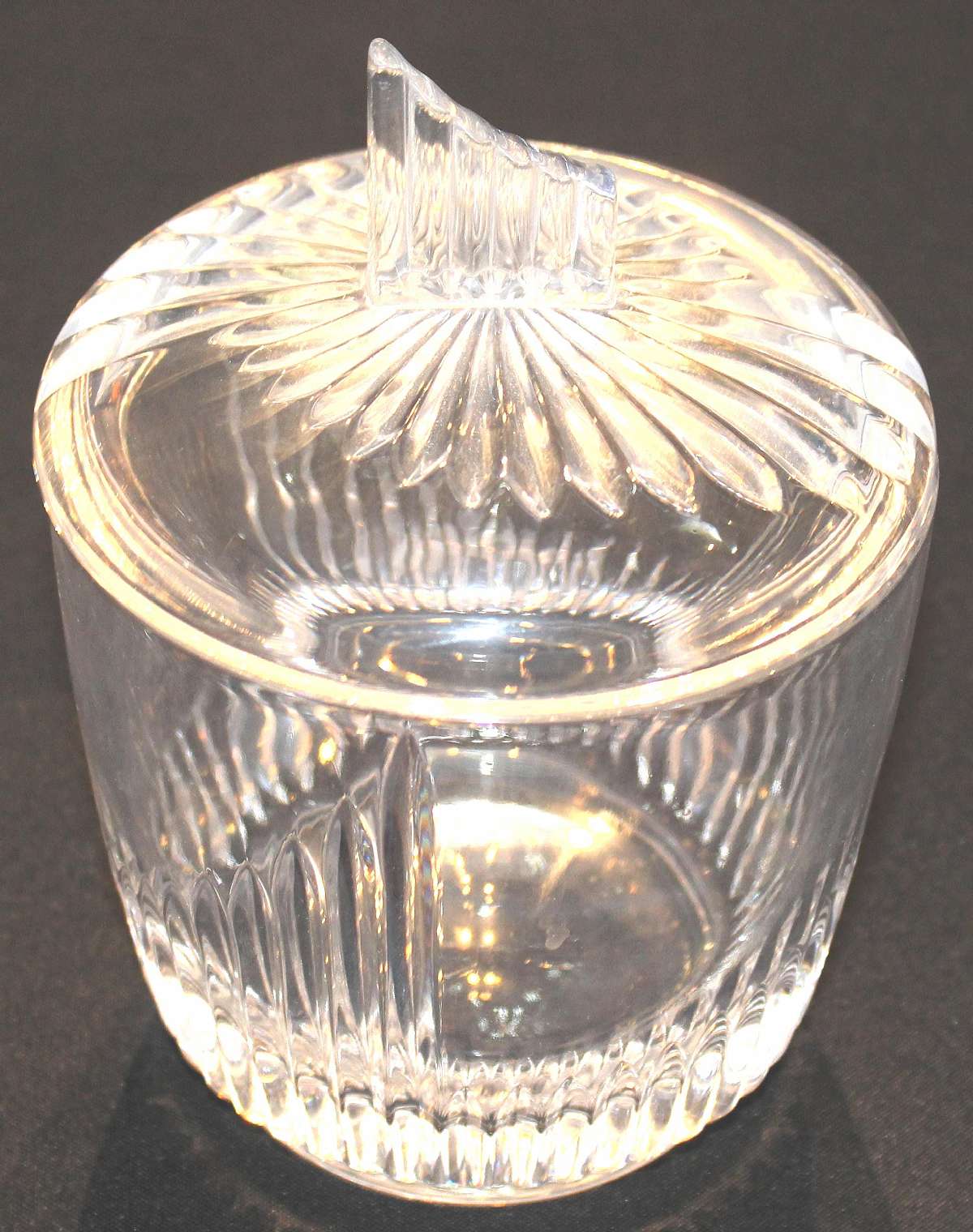Up for sale is this Mikasa Staccato Crystal Art Deco Covered Biscuit Barrel in excellent condition with no chips or cracks. The bowl is 5â€ T by 5 1/4"W without the lid. Shipping Excludes: Alaska/Hawaii, US Protectorates, APO/FPO, P