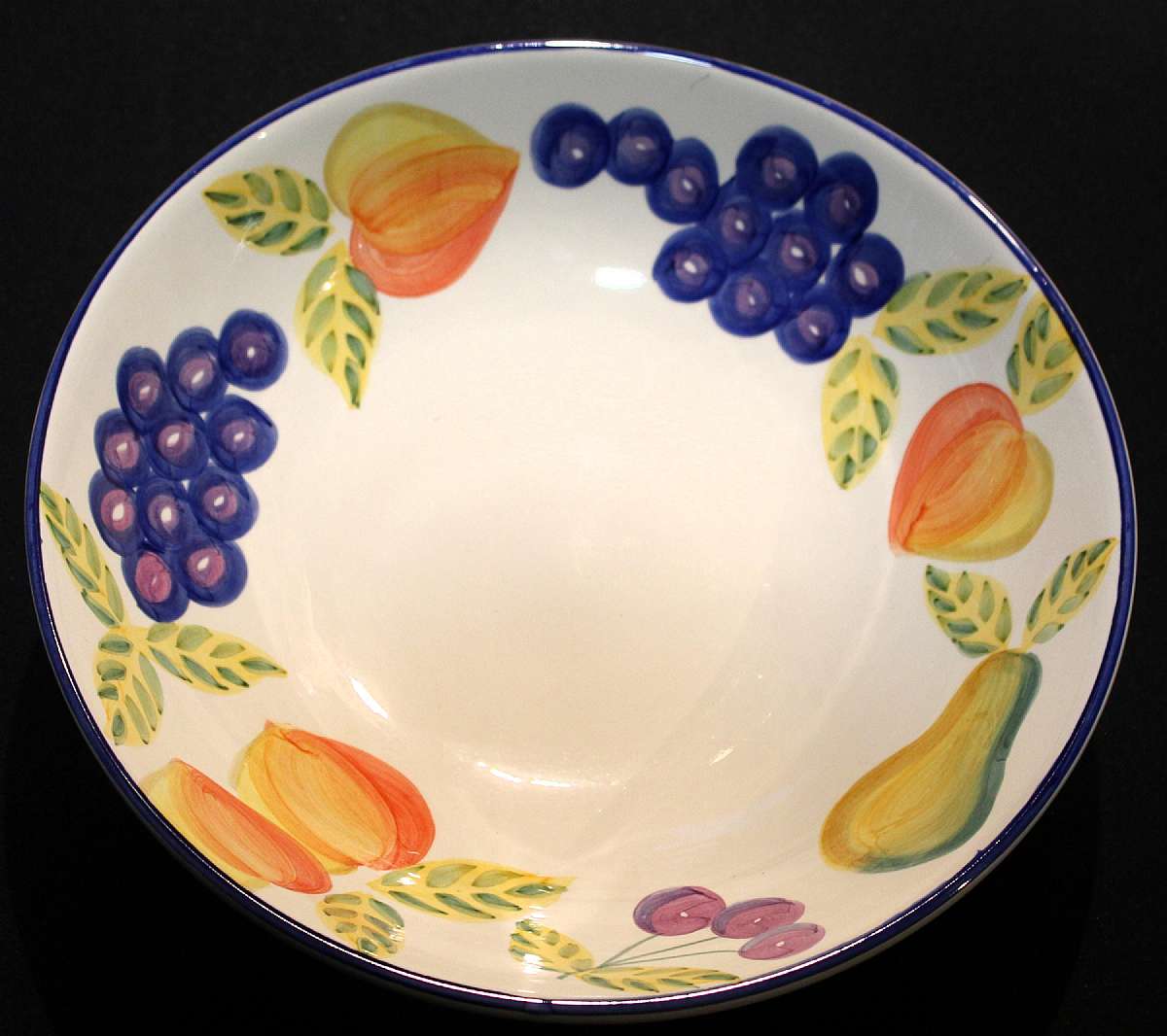 Up for sale is this Artists Touch Orchard Jubilee Heritage Serving Bowl in excellent condition with no chips or cracks. The bowl measures about 12 1/4 inches wide & 2 3/4 inches deep. Shipping Excludes: Alaska/Hawaii, US Protectorates, APO/FPO, PO Bo