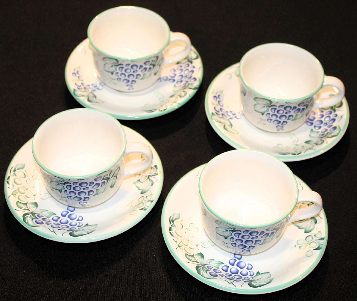 Up for sale are these Corning Designs Japan Grape Bower Set Of Four Cups & Saucers in Excellent Condition with no chips, crazing or cracks. Shipping Excludes: Alaska/Hawaii, US Protectorates, APO/FPO, PO BoxShipping Provided to the United States Onl