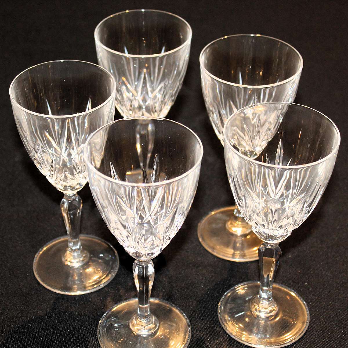 Up for sale are these Oneida Lucia Set Of Five Crystal Wine Glasses in excellent condition with no chips or cracks. They measure approx. 6 3/4"T by 3"W.  Shipping Excludes: Alaska/Hawaii, US Protectorates, APO/FPO, PO BoxShipping Provided to t