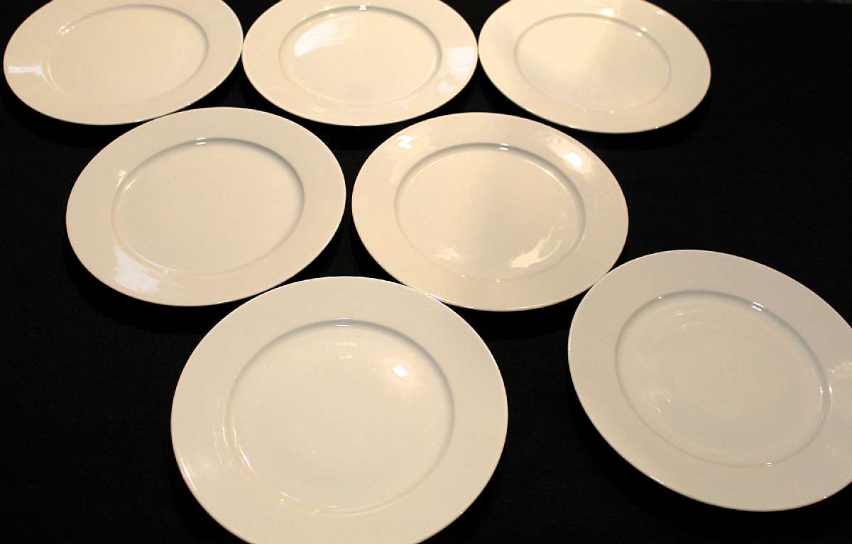 Up for sale are these IKEA 365 Susan Payke Set of Seven Dinner Plates in excellent condition with no chips or cracks. They measure approx. 10 1/2"W. Shipping Excludes: Alaska/Hawaii, US Protectorates, APO/FPO, PO BoxShipping Provided to the United