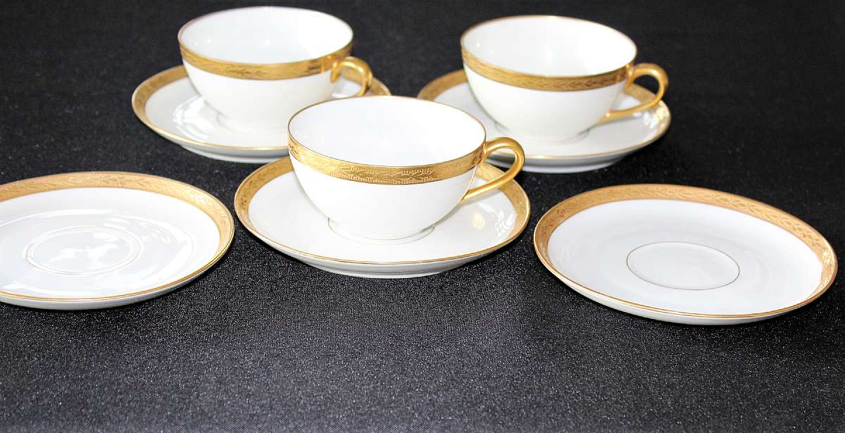 Up for sale are these Hutschenreuther Gold Laurel Design Set Of Three Cups & Five Saucers in excellent condition with no chips or cracks. The Saucers measure approx. 5 1/2"W and the cups are 2"T by 3 5/8"W.  Shipping Excludes: Alaska/