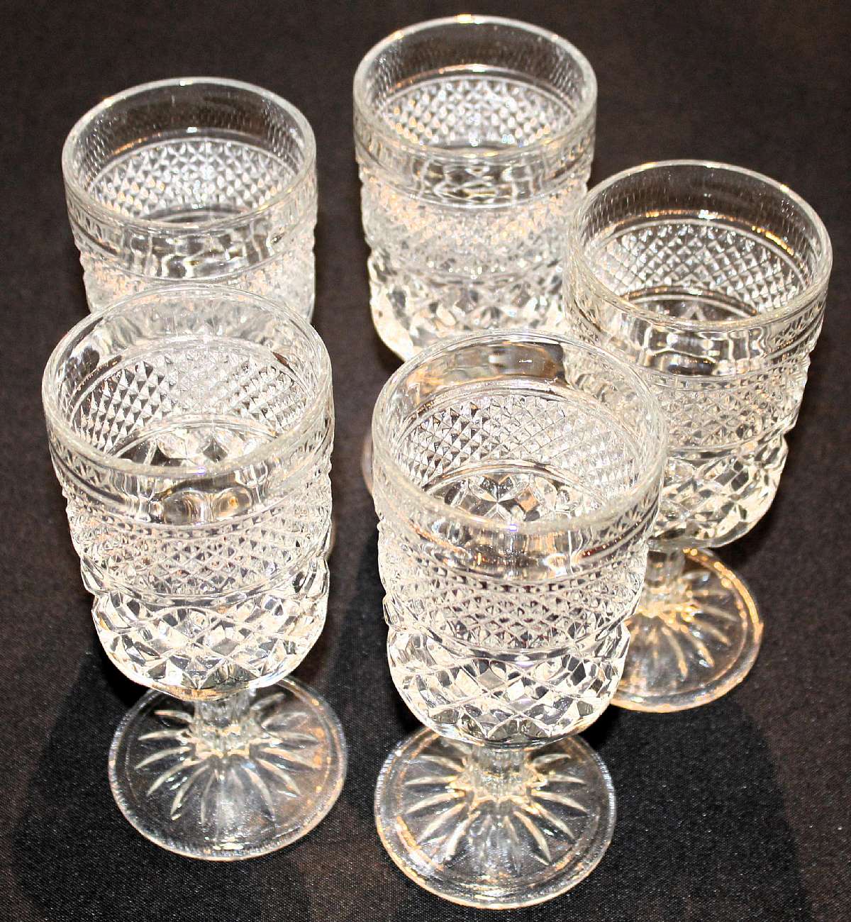 Up for sale are these Anchor Hocking Wexford  Set of 5 Water Goblets in excellent condition with no chips or cracks. The glasses measure approx. 6 5/8" Tall & 3"W.Shipping Excludes: Alaska/Hawaii, US Protectorates, APO/FPO, PO BoxShipping