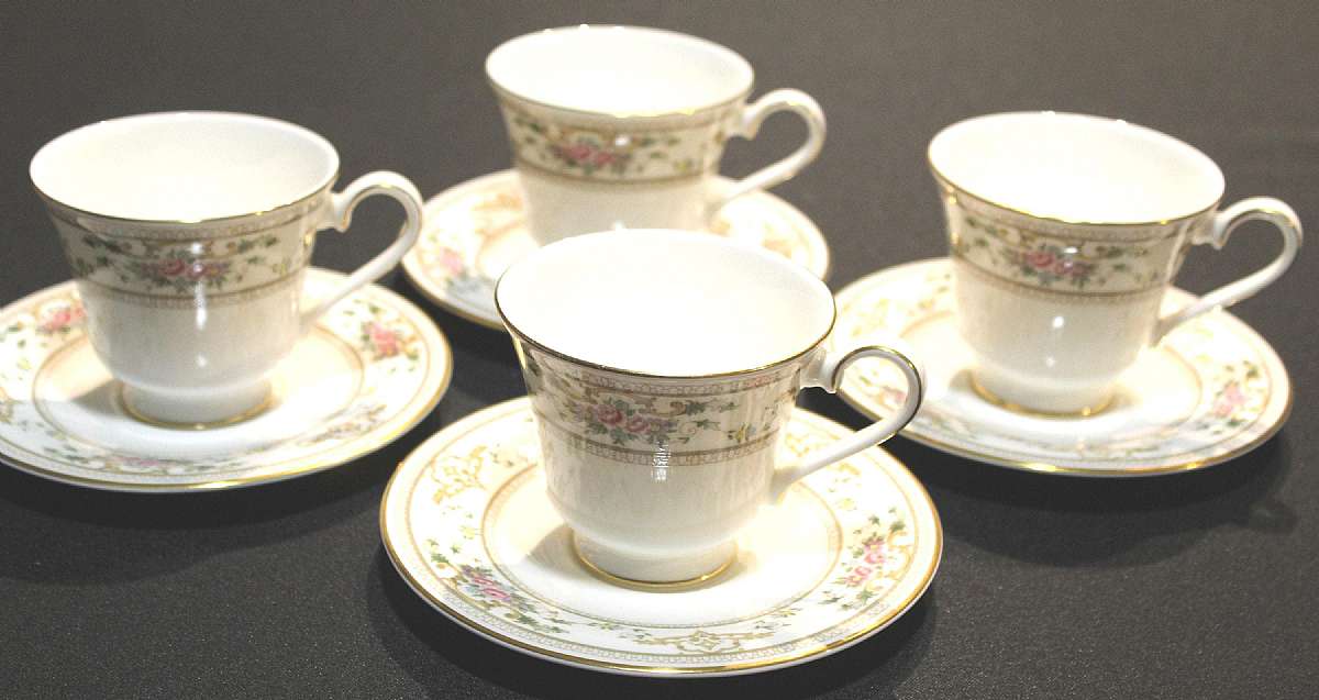 Up for sale is this Royal Doulton Alton Set Of Four Cups & Four Saucers in outstanding excellent condition with no chips or cracks. The cups measures approx. 3"t by 3 5/8""W and the saucers 6"W. Please see my many other sales for m