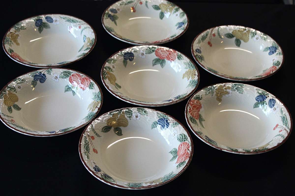 Up for sale are these Mikasa Fruits Collage Set Of Seven Coupe Soup Bowls in great condition with no chips or cracks. They measure approx. 8 5/8"W.  Shipping Excludes: Alaska/Hawaii, US Protectorates, APO/FPO, PO BoxShipping Provided to the United