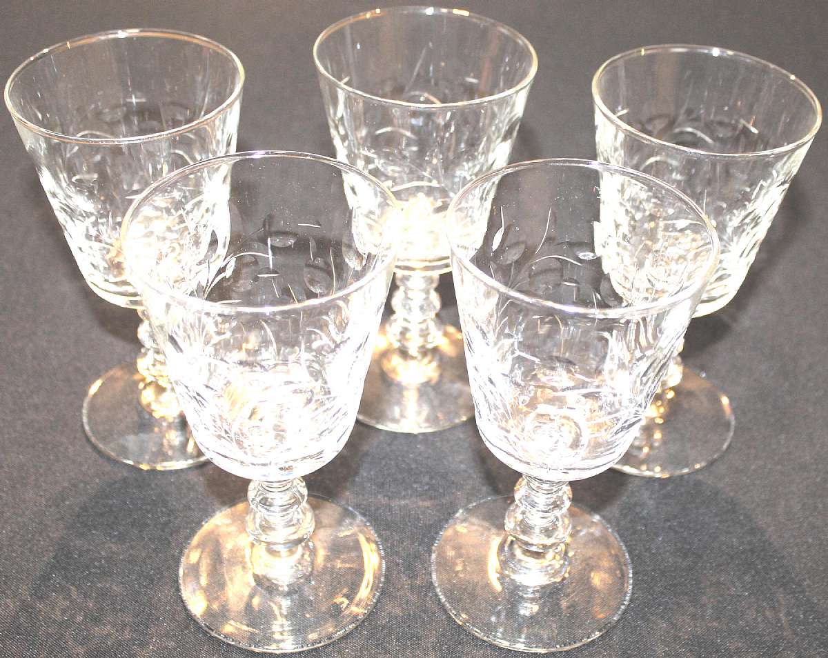 Up for sale are these Rock Sharpe Cherie Set Of Five Water Glasses in excellent condition with no chips or cracks. They measure approx. 6 1/4" Tall by 3 1/4"W.Shipping Excludes: Alaska/Hawaii, US Protectorates, APO/FPO, PO BoxShipping Provided