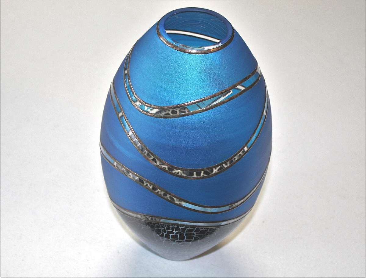 Up for sale is this Gorgeous Large Vlasta Vobornikova signed Contemporary Czech Art Glass by Miracle Studio in excellent condition with no chips or cracks. This tall vase measures approx. 13 1/2"T. Beautiful Piece. Shipping Excludes: Alaska/Hawaii,