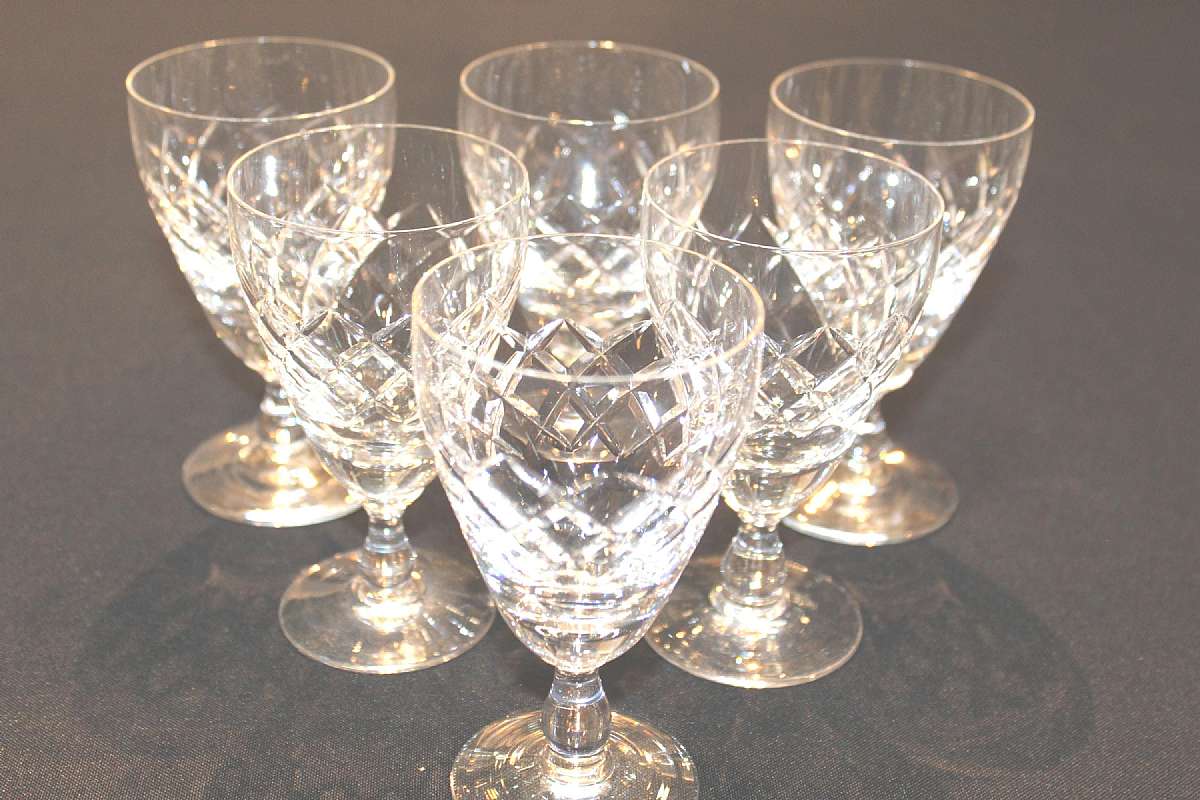 Up for sale are these English Rock Regent Crystal High End Stemware Set Of Six 5 Ounce Stemware Pieces in excellent condition with no chips or cracks. They measure approx. 4 3/4"T by 2 5/8"W.Shipping Excludes: Alaska/Hawaii, US Protectorates, A
