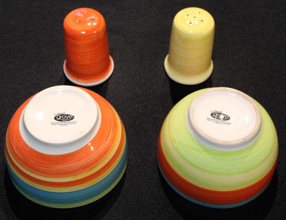 Up for sale are these Citrus Grove Salt & Pepper Shakers And Two Bowls in excellent condition with no chips or cracks.  The bowls measure approx. 3 1/4"T by 5 1/2"W and the shakers 3 1/2"T.Shipping Excludes: Alaska/Hawaii, US Protector