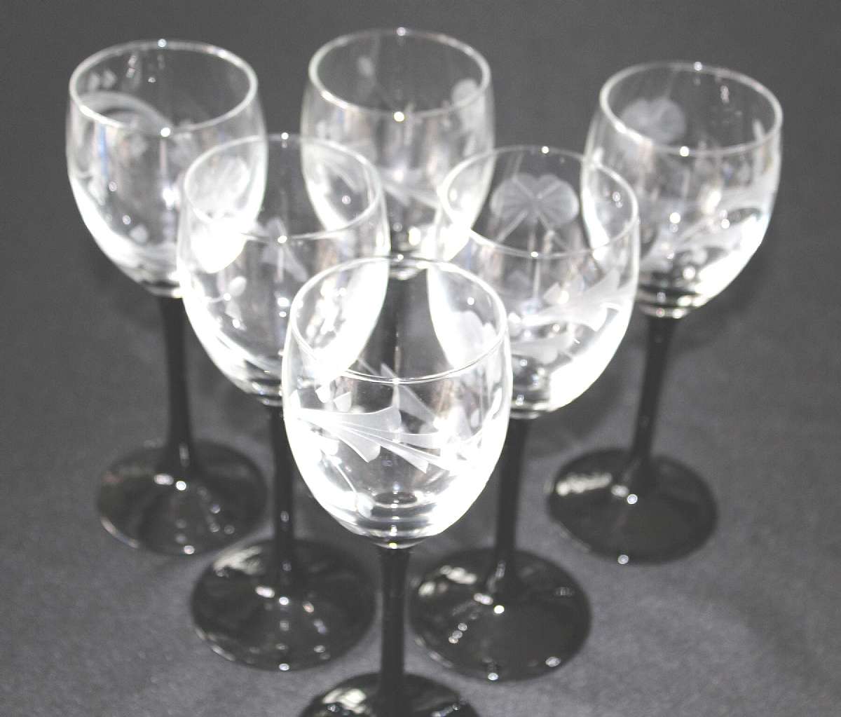 Up for sale are these Vintage Luminarc France Set Of Six Etched Wine Glasses Stemware in excellent condition with no chips or cracks. They measure approx. 7 3/8"Tall by 2 1/2"W. Marked France on the reverse.Shipping Excludes: Alaska/Hawaii, US