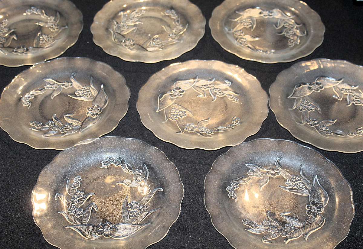 Up for sale are these KIG Mountain Aire Indonesia Set Of Eight Dinner Plates in excellent condition with no chips or cracks. Beautiful pieces that measure approx. 9 7/8 inches wide.Shipping Excludes: Alaska/Hawaii, US Protectorates, APO/FPO, PO BoxShipp