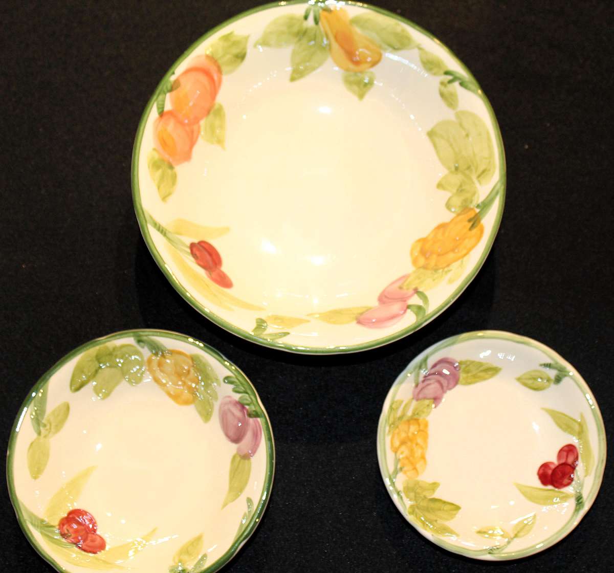 Up for sale are these Franciscan China Fresh Fruit 8 3/4" Serving Bowl & 6" Cereal Bowl and 5 3/8" Fruit Bowl in excellent condition with no chips or cracks. Shipping Excludes: Alaska/Hawaii, US Protectorates, APO/FPO, PO BoxShipping