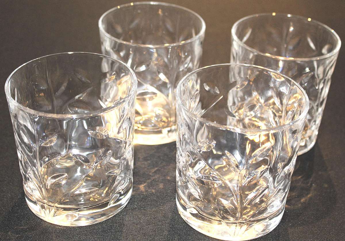 Up for sale are these Royal Crystal Rock Laurus Set Of Four Old Fashion Glasses in excellent condition with no chips or cracks. They measure approx. 3 1/4"T by 3 1/4"W. Shipping Excludes: Alaska/Hawaii, US Protectorates, APO/FPO, PO BoxShippin