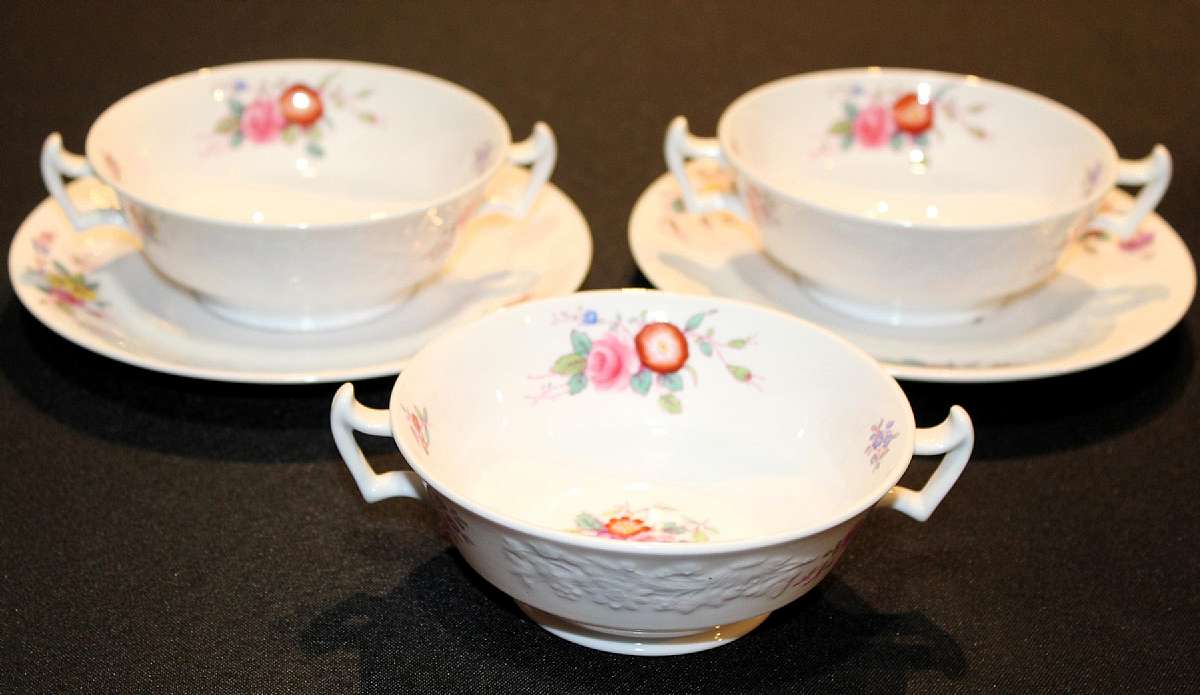 Up for sale is this Spode Christine Set Of Three Cream Soup Bowls & Two Cream Soup Bowls Saucers in excellent condition with no chips or cracks. The Bowls measure approx. 1 7/8"T by 4 3/4"W & the Saucers are 6 7/8"W.Shipping Exclud