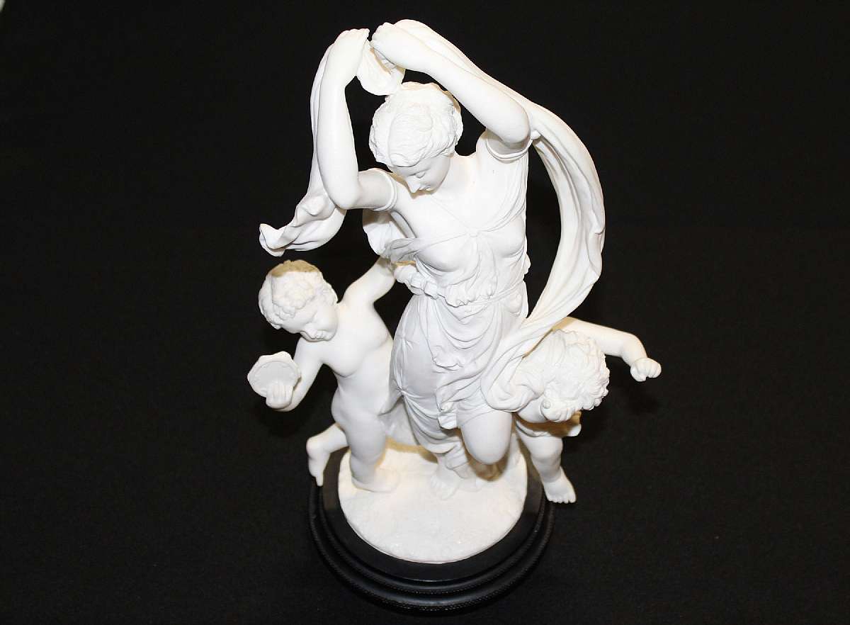 Up for sale is this Gorgeous Woman & Cherub Angels Figurine in Great condition with no chips or cracks. Measures approx. 16 1/2" T by 9 1/2""W at its widest point. Shipping Excludes: Alaska/Hawaii, US Protectorates, APO/FPO, PO BoxShi