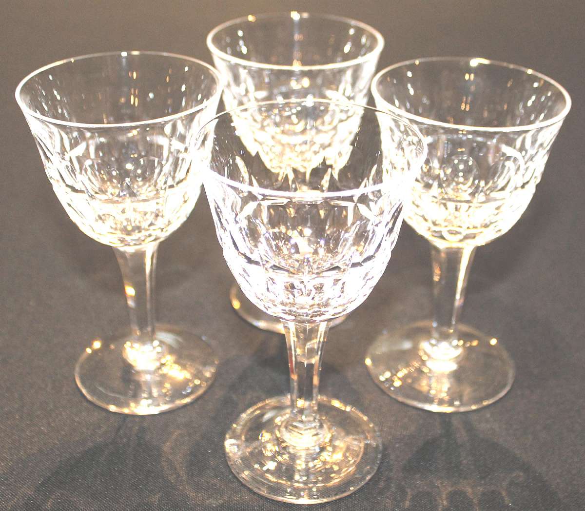 Up for sale are these Stuart Crystal England Clifton Park Set Of Four Liquor Cocktail Glasses in excellent condition with no chips or cracks. They measure approx. 4 3/4 inches tall by 2 3/4"W.   Shipping Excludes: Alaska/Hawaii, US Protectorates, AP