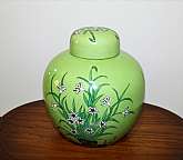 Up for sale is this Japanese Porcelain Ware Ginger Jar ACF Green Hand Decorated Hong Kong piece. Measures approx. 10"T. Beautiful piece in great condition with no chips or cracks. Slight paint wear.Shipping Excludes: Alaska/Hawaii, US Protectorates