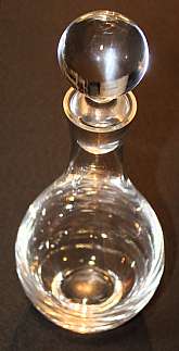 Up for sale is this Ravenscroft Tall Beautiful Signed Crystal Decanter With Stopper in great condition with no chips or cracks. Measures approx. 12 1/4" Tall without the stopper. Beautiful piece.  Shipping Excludes: Alaska/Hawaii, US Protectorates,