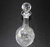 Up for sale is this Crystal High End Vintage Wedgwood Decanter With Stopper in great condition with no chips or cracks. Measures approx. 10" Tall without the stopper. Beautiful piece inscribed on the bottom Wedgwood. Will need a little cleaning.Shi